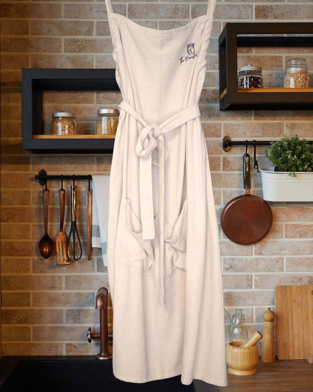 100% Linen Homesteader Apron – Embroidered